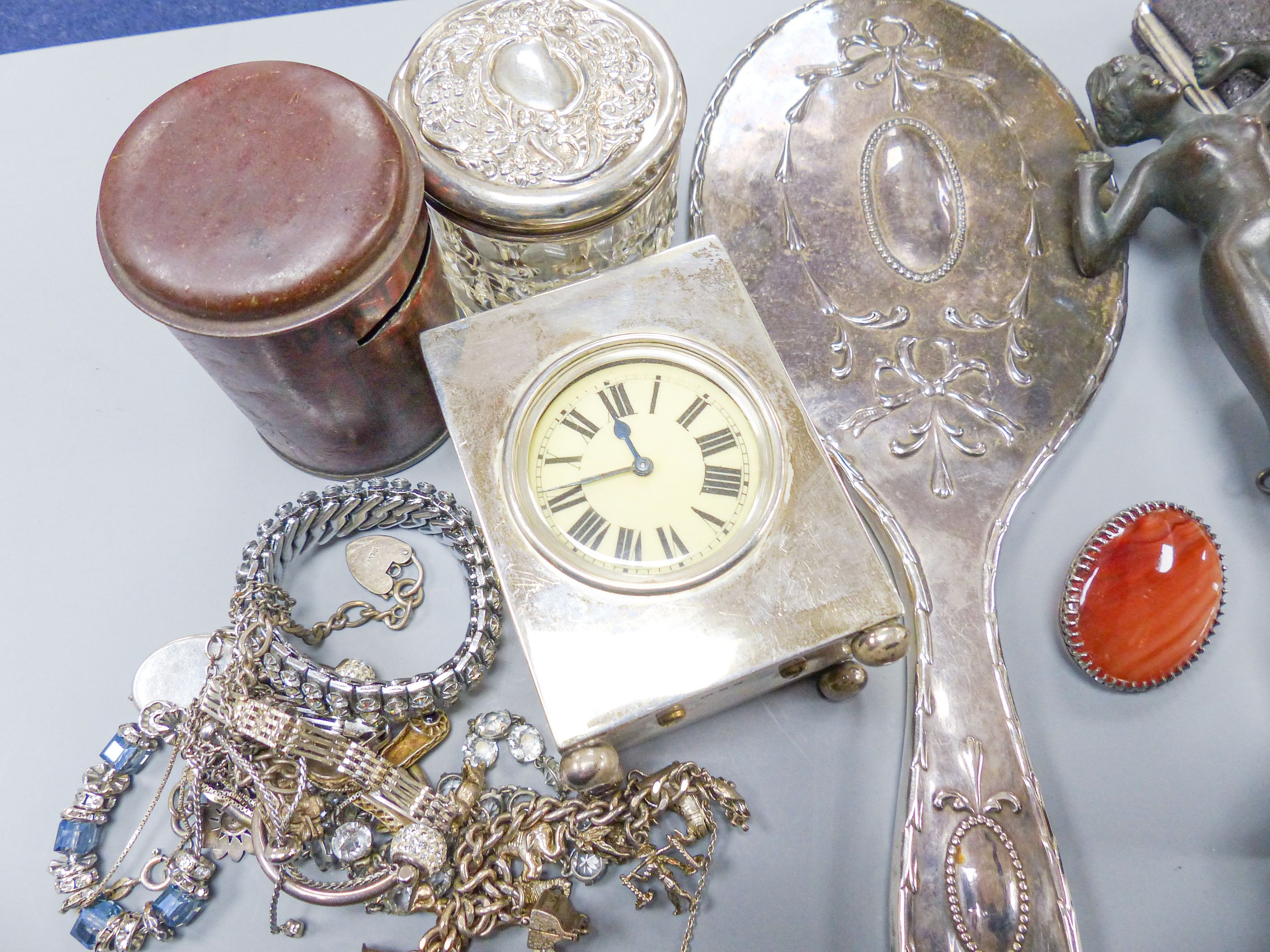 A George V silver cased carriage timepiece, London, 1926, 9cm and other assorted collectables including costume jewellery, amber necklace, etc.